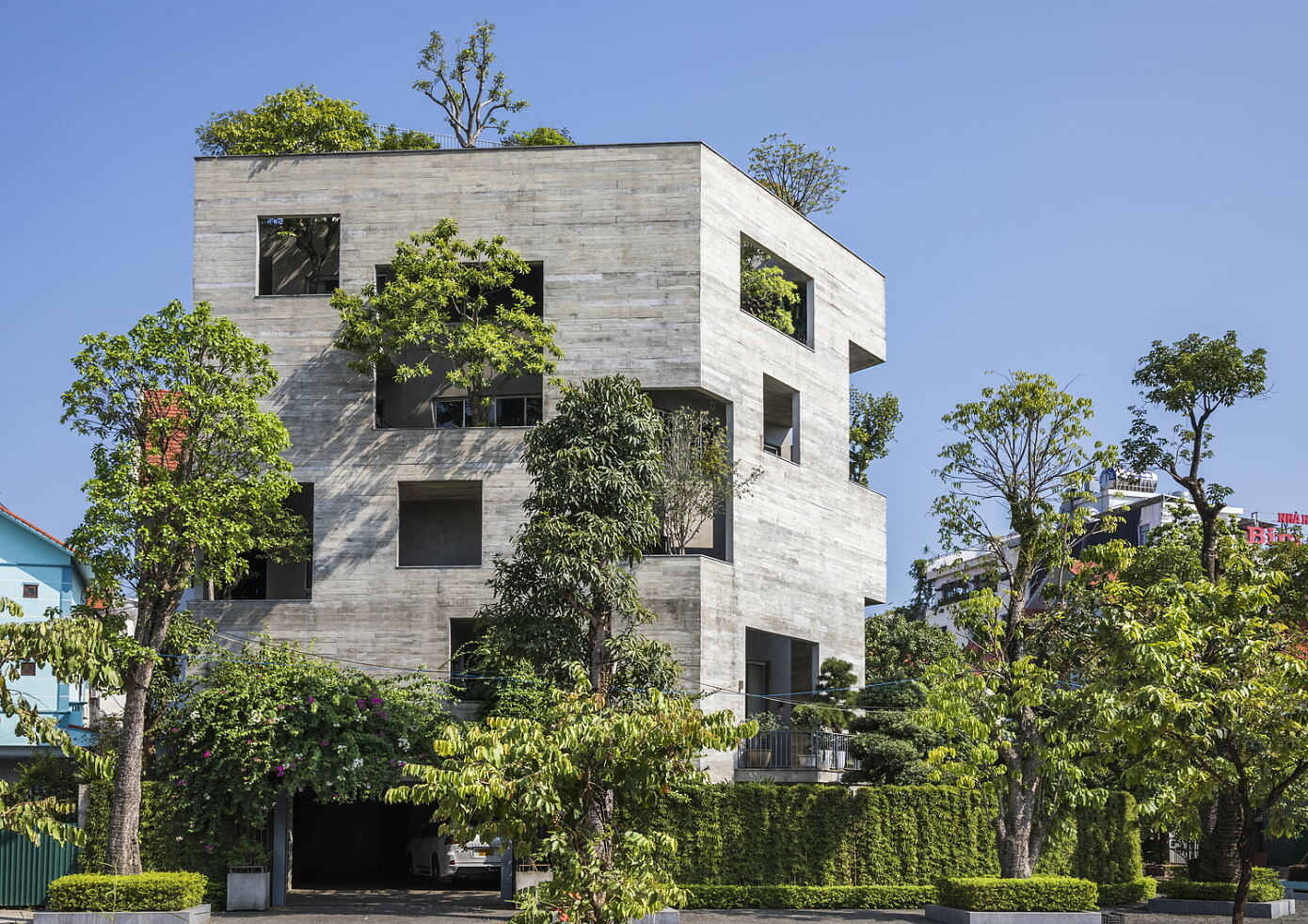 Ha Long Villa by VTN Architects