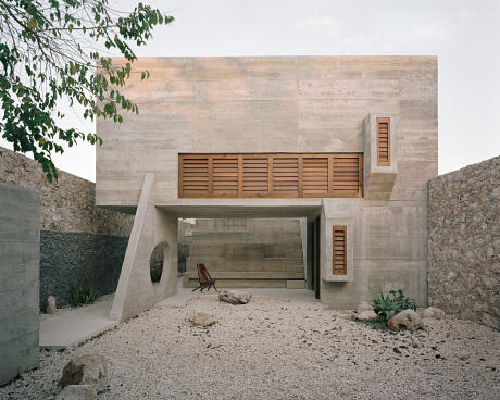 Casa Mérida by Ludwig Godefroy Architecture - 1