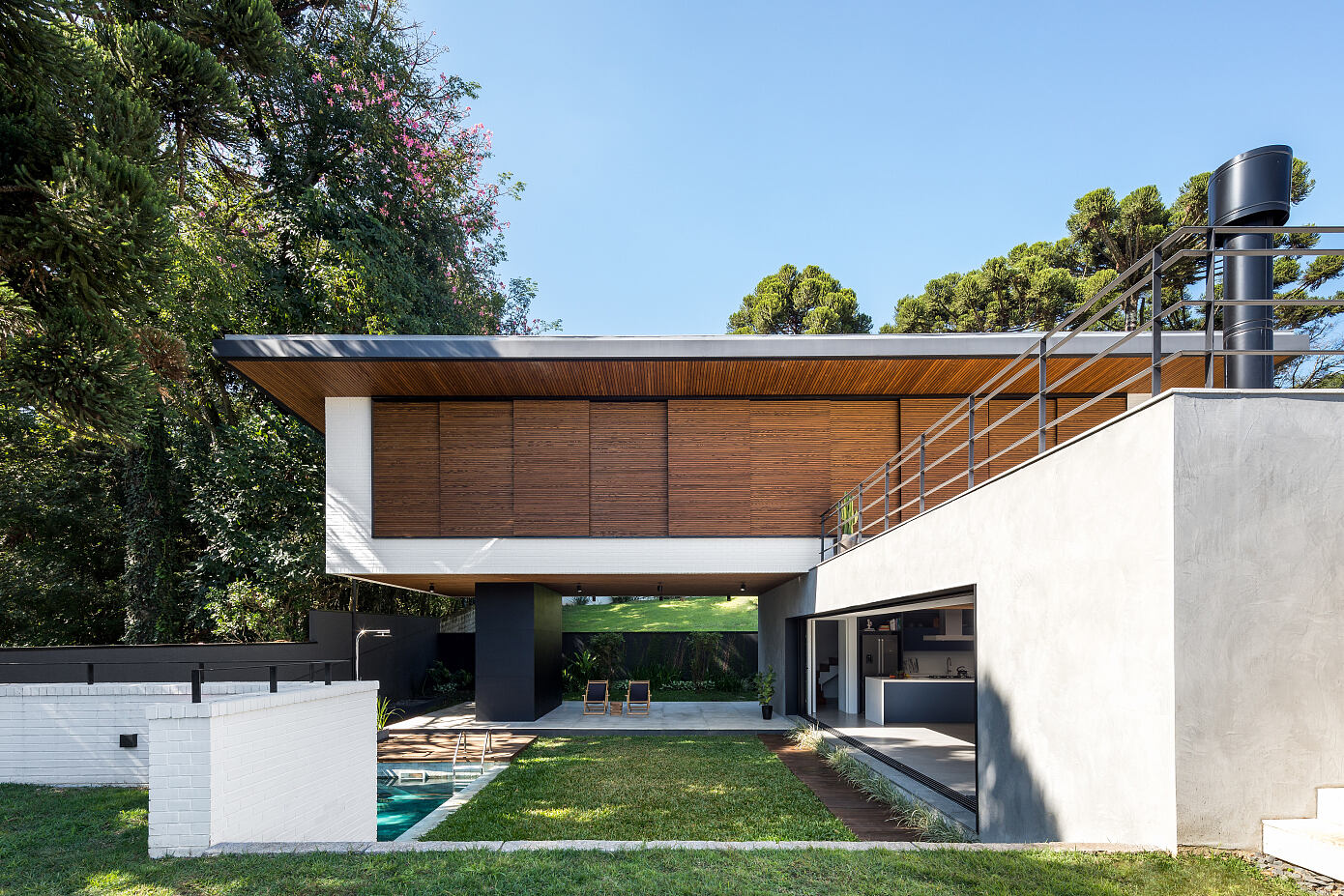 House AC by Nommo Arquitetos