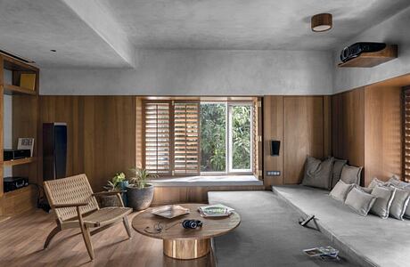 T House by Studio Course