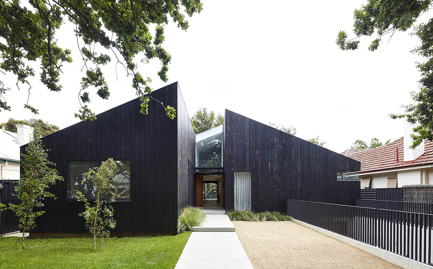 Cedar House by JPE Design Studio