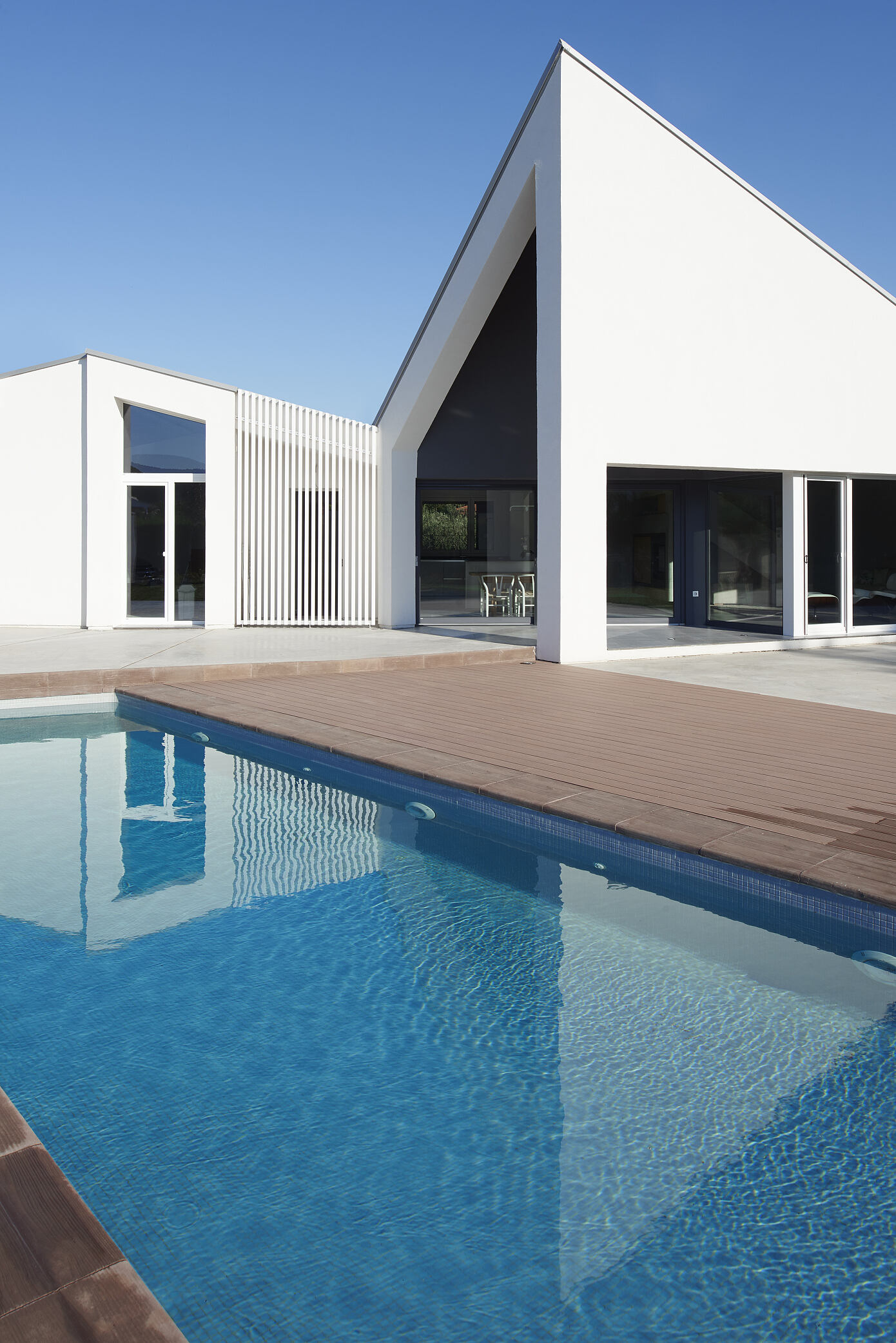 House Sisallete by Tangram Arquitectura + Diseño Zaragoza