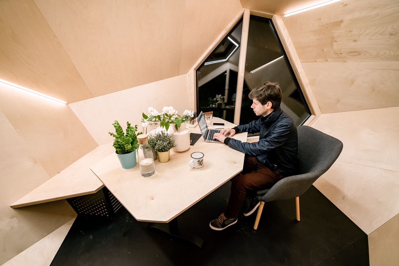 Workstation Cabin by Hello Wood