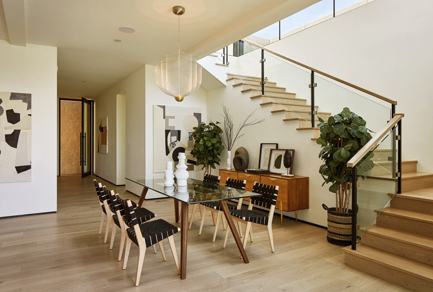 Grand View Residence by Hsu McCullough