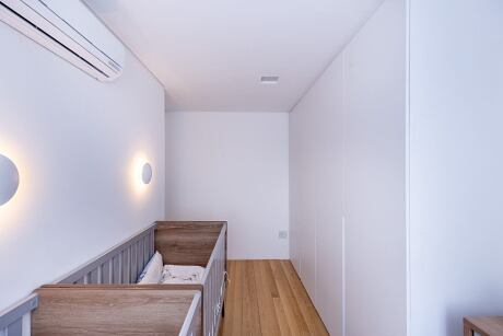 Twins Apartment by Paralelo 30 - 8