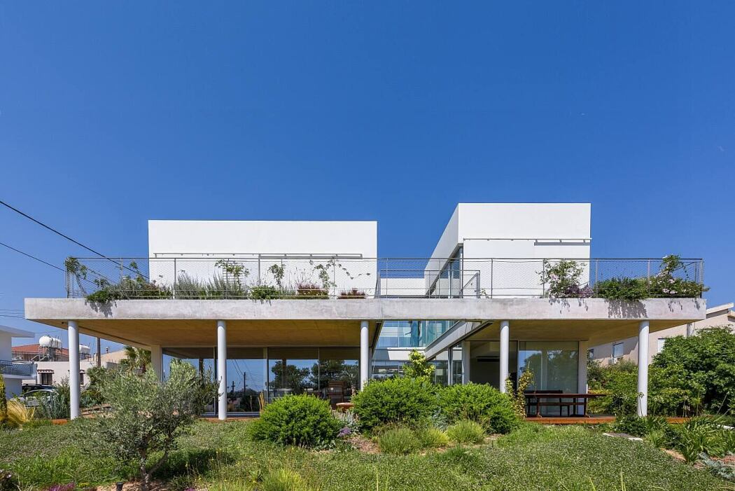 The Garden House by Christos Pavlou Architecture - 1
