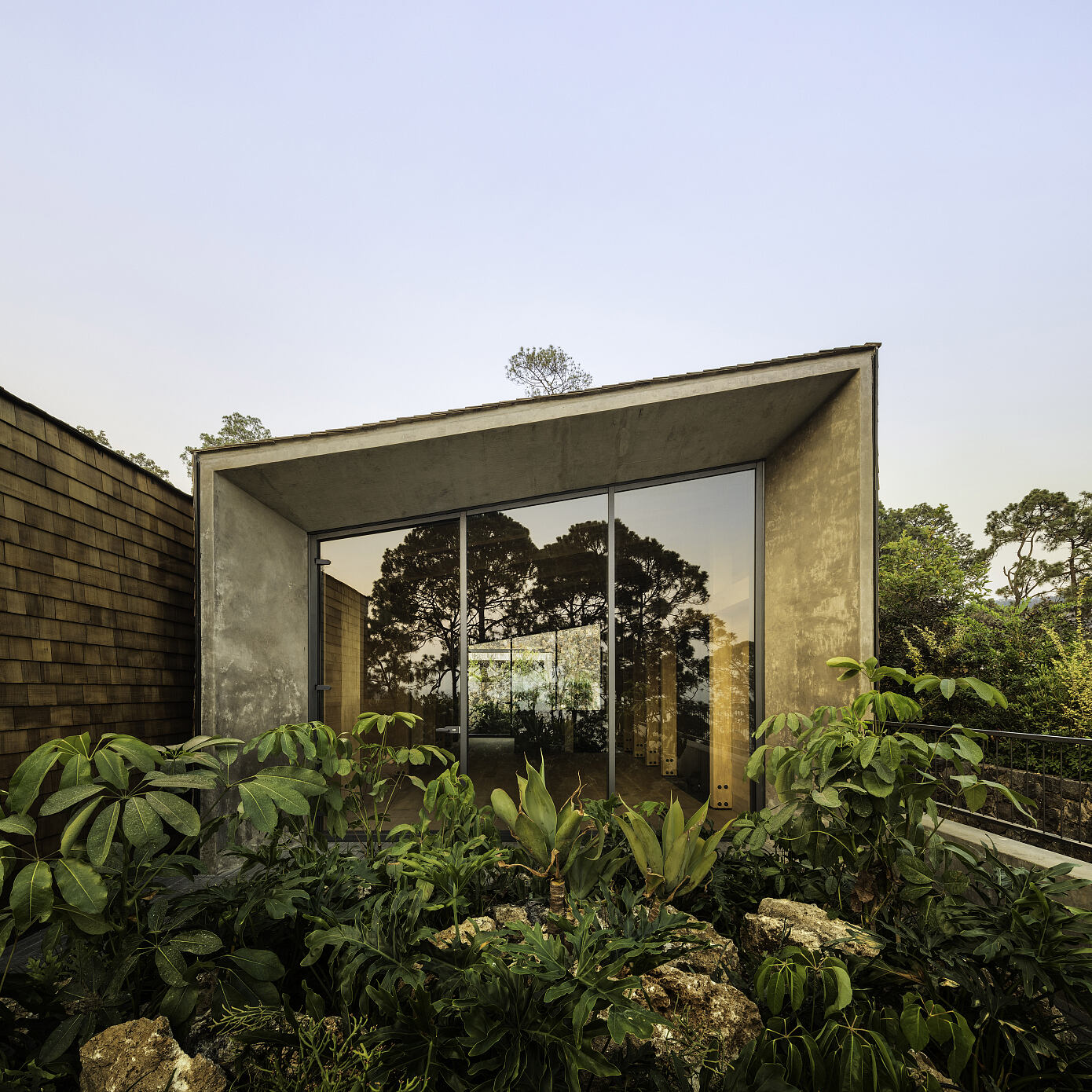 Izar Houses by Taller ADG