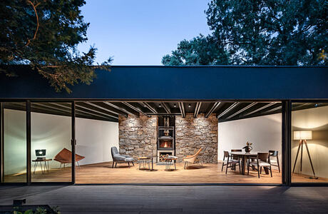 Bromley Garden House by Rado Iliev