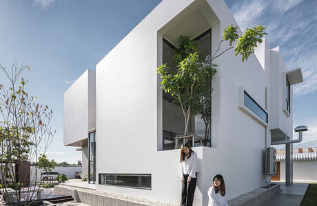 Stack-Cube House by Touch Architect