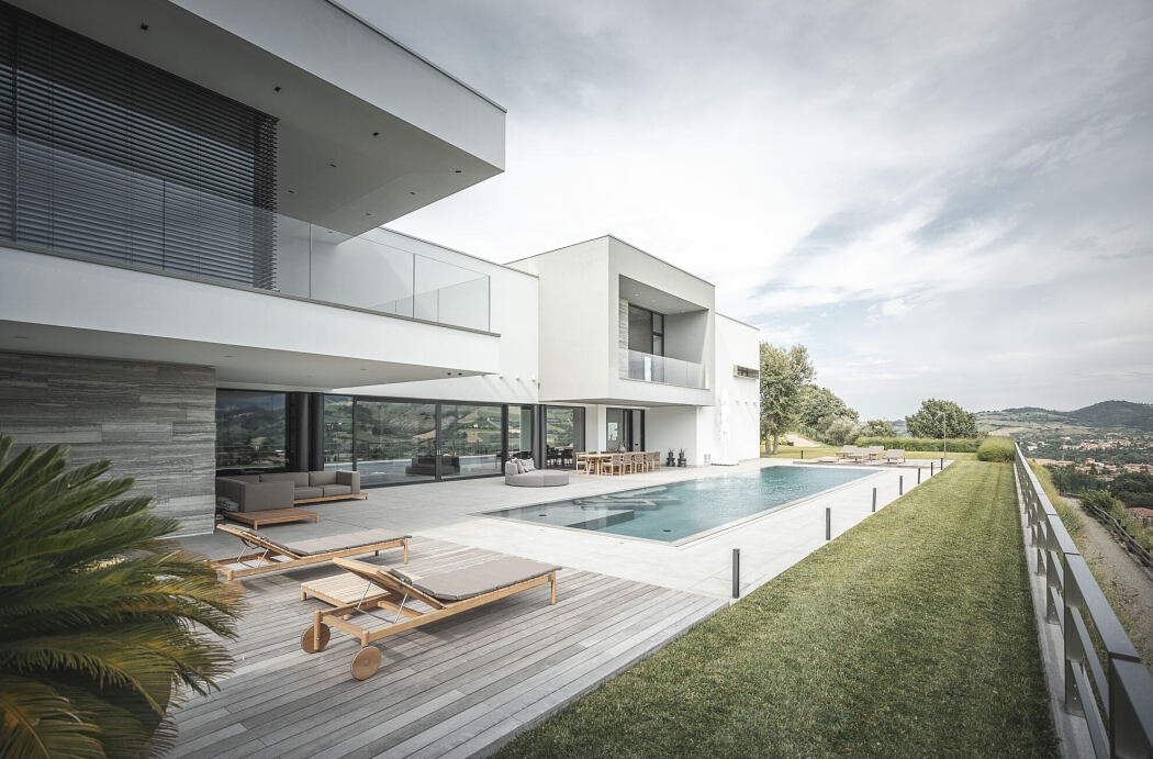 Luxury Villa by Francesco Maria Palumbo - 1