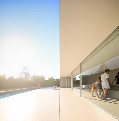 House of Silence by Fran Silvestre Arquitectos - 3