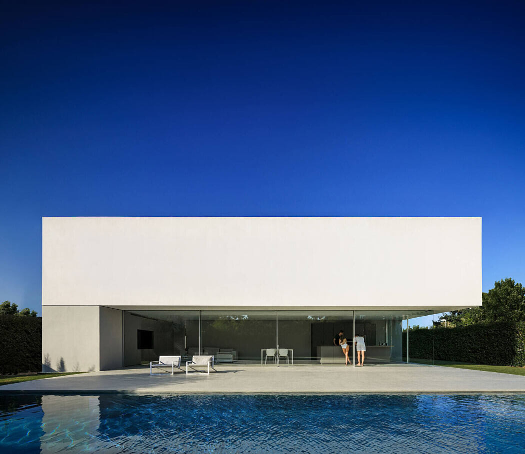 House of Silence by Fran Silvestre Arquitectos - 1