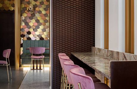 Crudo Sushibar by Federica Franchi Architetto