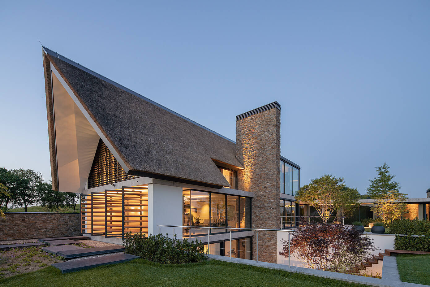 Villa VK by Lenz Architects