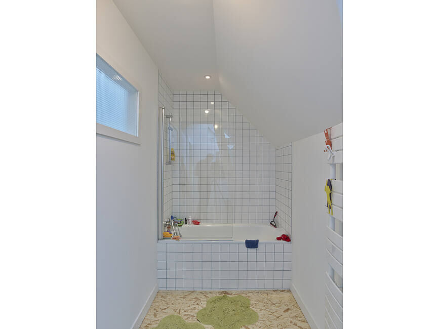 Diamond House by MNM Architectes