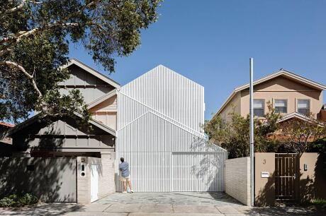 North Bondi House by James Garvan Architecture - 1