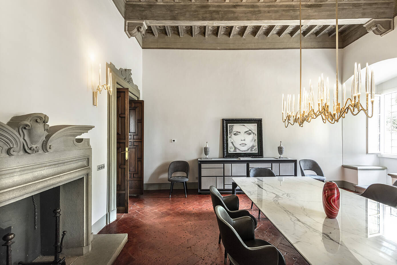 Villa Rinascimentale Sulle Colline di Firenze by Sammarro Architecture Studio