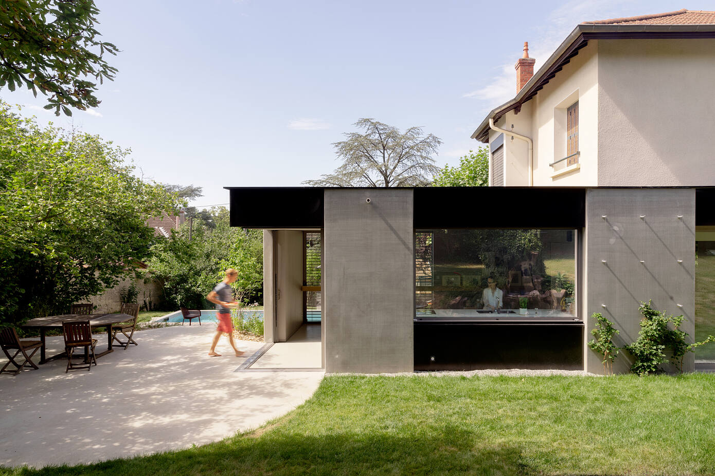 RGV House by Dank Architectes