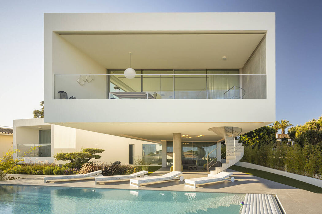 Dorfler House by Vitor Vilhena Architects - 1