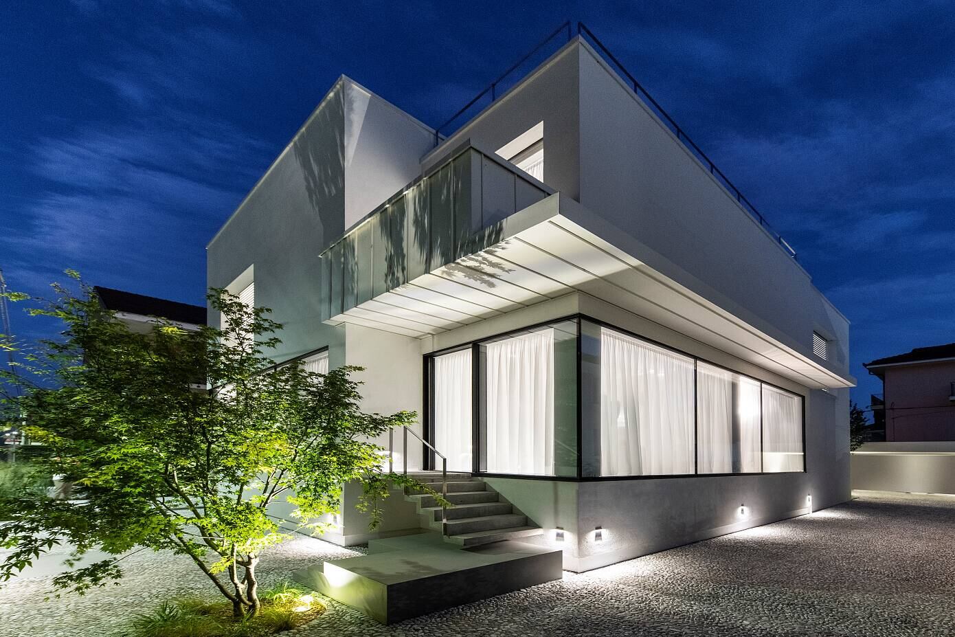 T House by Massimo Rosa