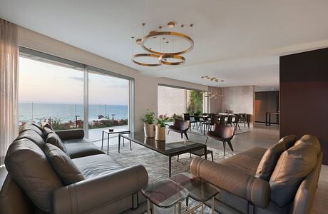 The H21 by Deonstudio