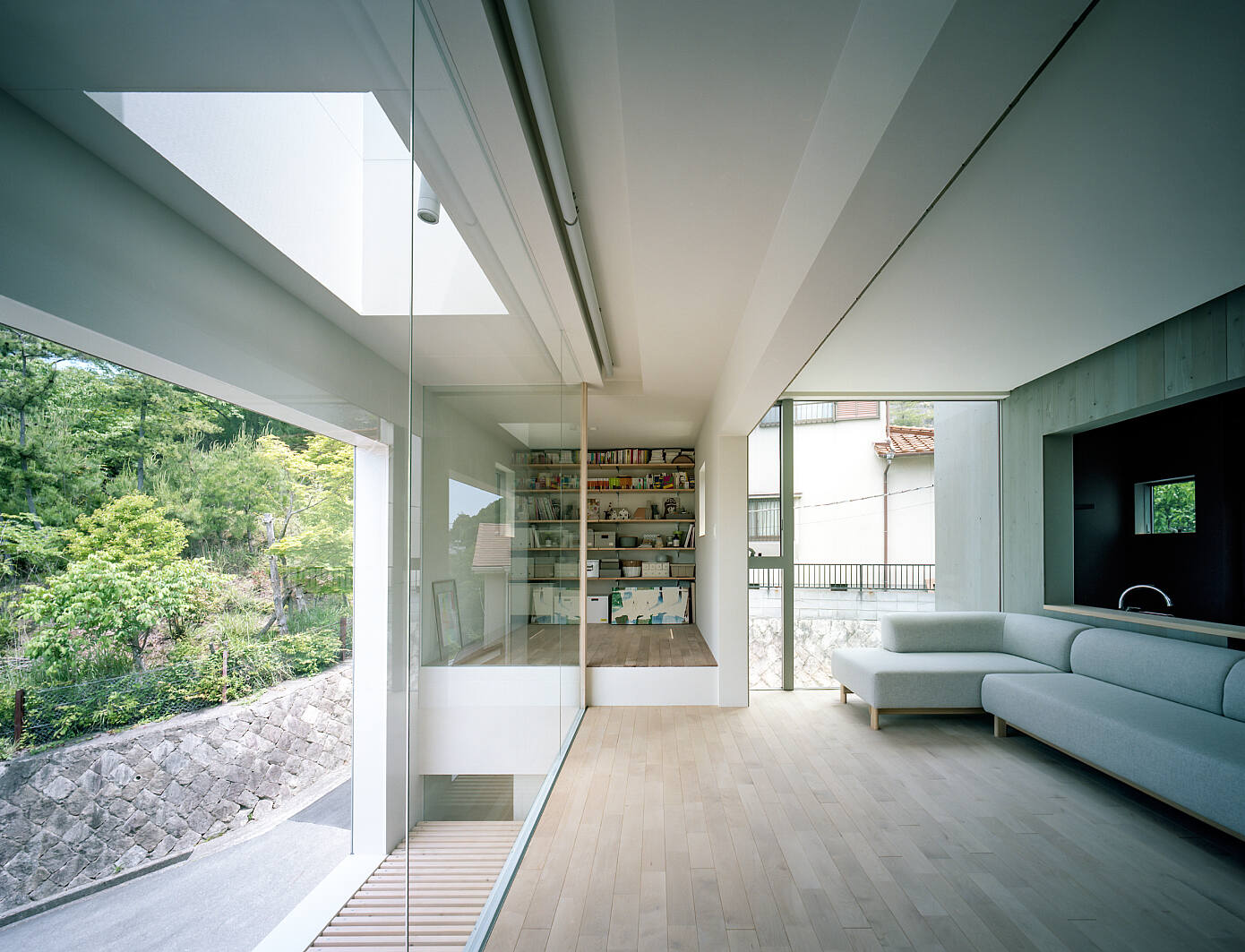 House in Himeji by Fujiwaramuro Architects