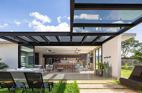 Anexo House by Lez. Arquitetura