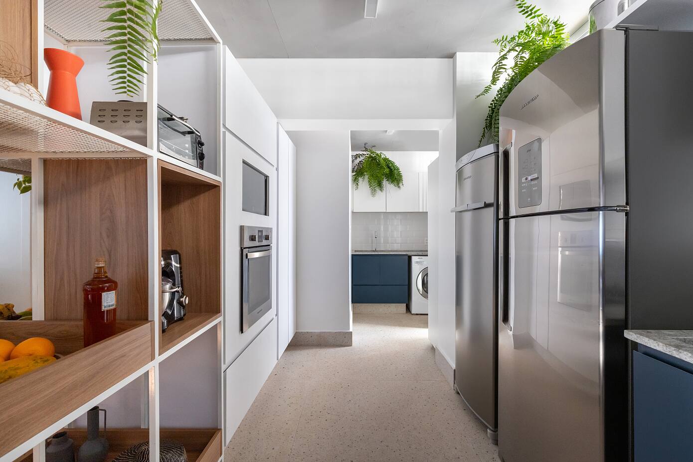 Taquinho Apartment by Lez. Arquitetura