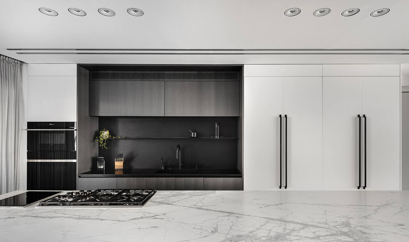 Goldbox by Studio Erez Hyatt