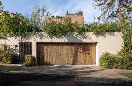 3 Patios House by Once Once Arquitectura