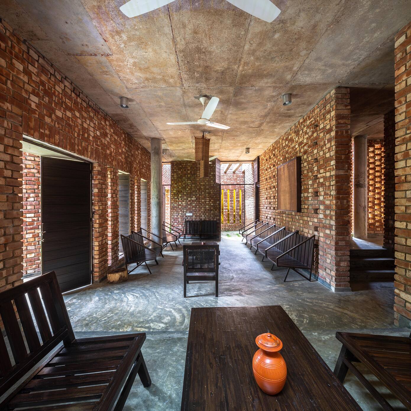 Shikor – Country House by Spatial Architects