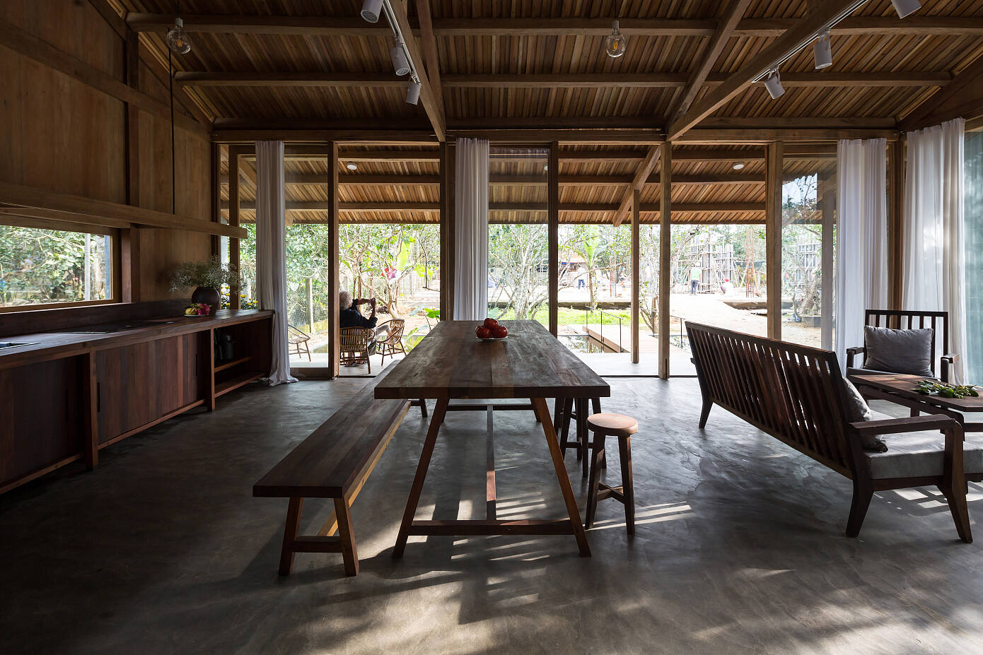 Hachi Lily House by Silaa