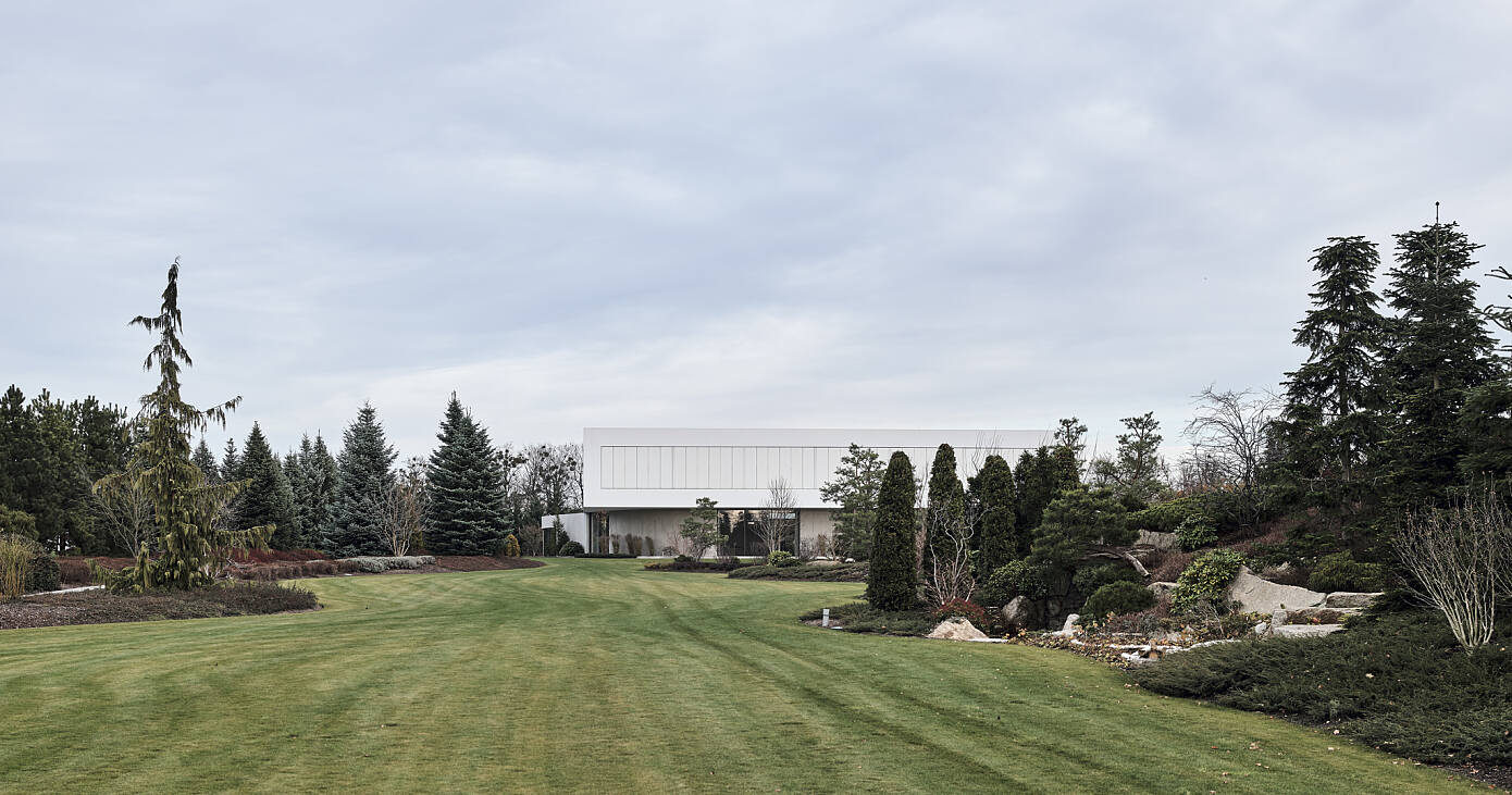 From the Garden House by Robert Konieczny – KWK Promes