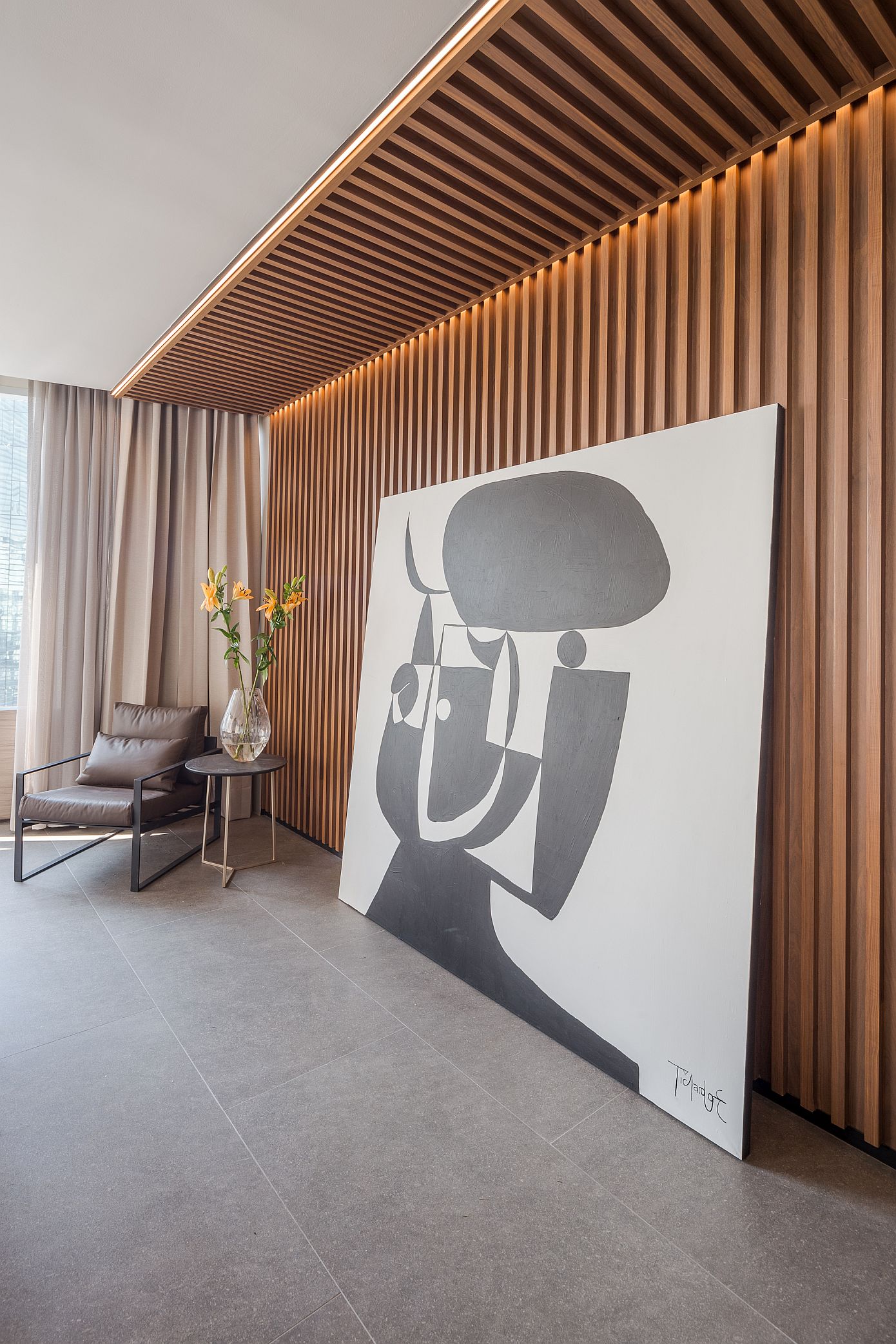 Moliere Apartment by Faci Leboreiro