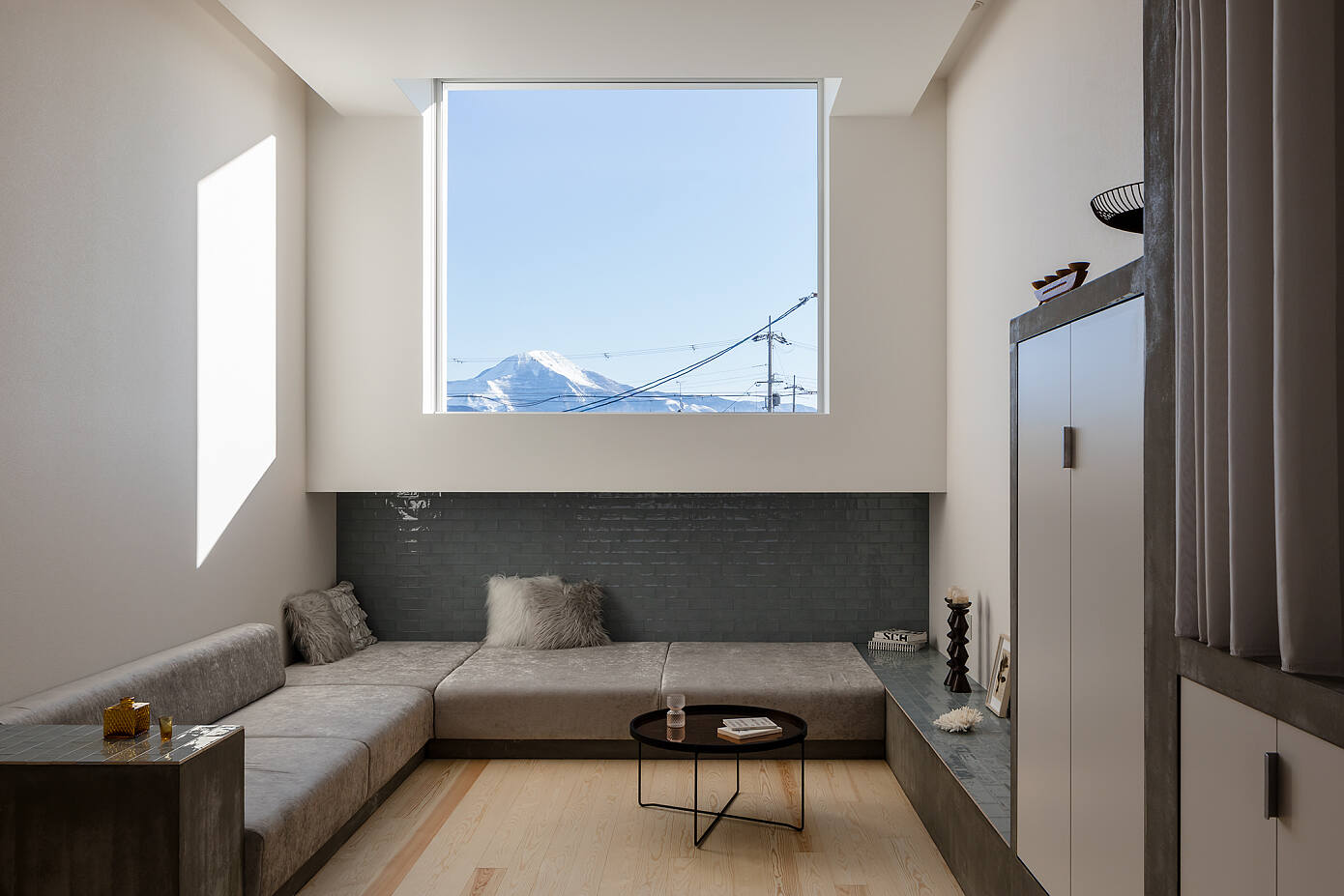 Landscape House by Form / Kouichi Kimura Architects
