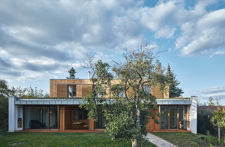 New House in the Old Garden by Kaa Studio