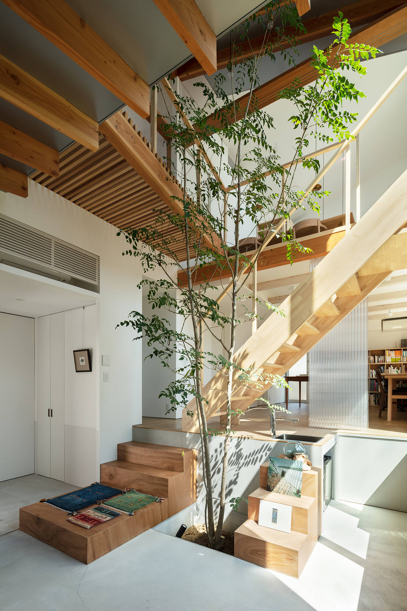House with a Margin by Yukawa Design Lab