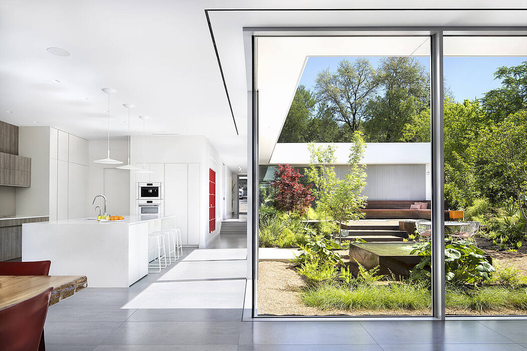 Five Yard House by Miró Rivera Architects