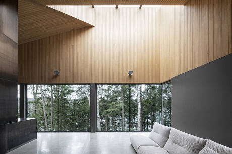 Memphremagog Lake House by Naturehumaine [architecture+design] - 2