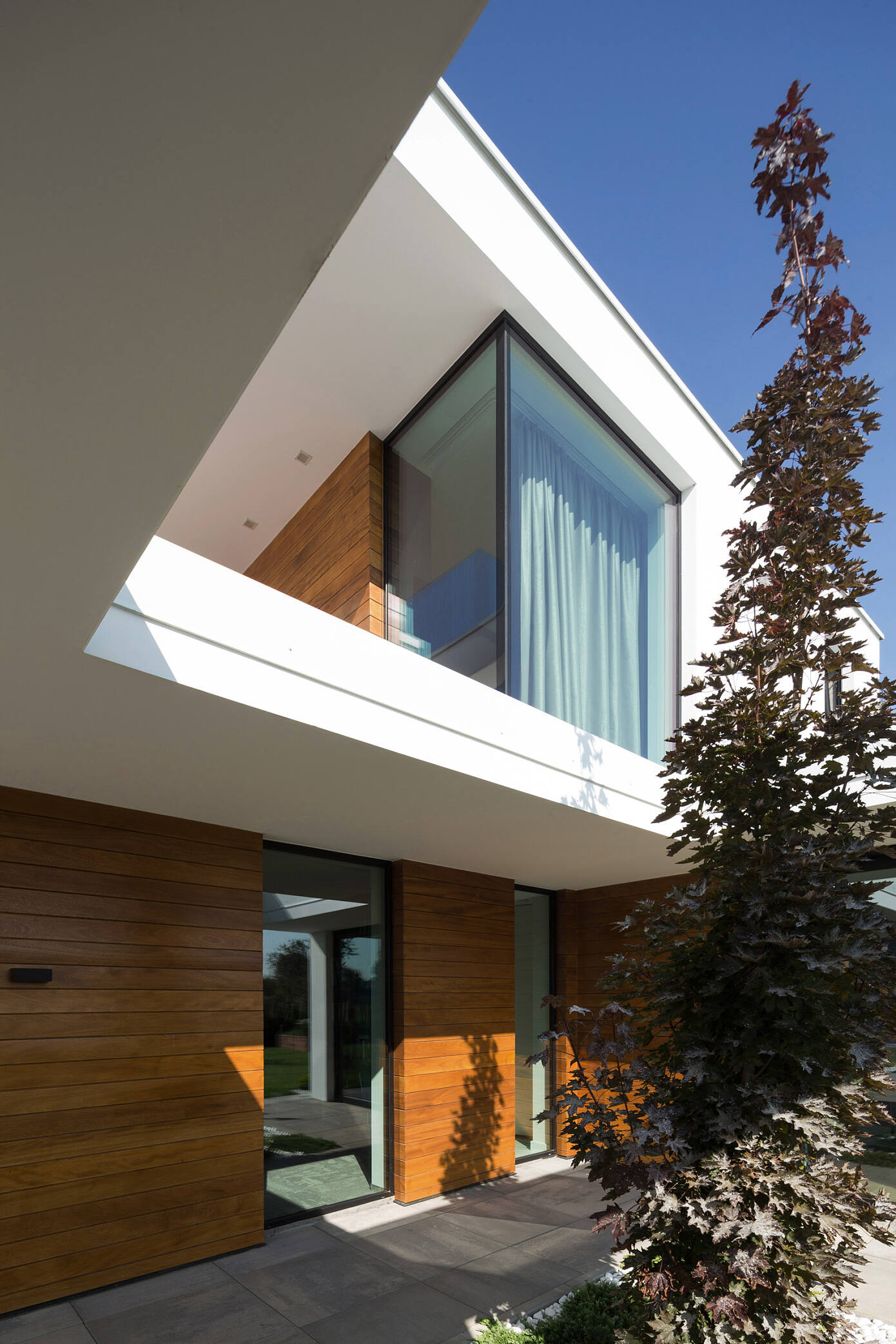 House with Niches by RS+ Robert Skitek