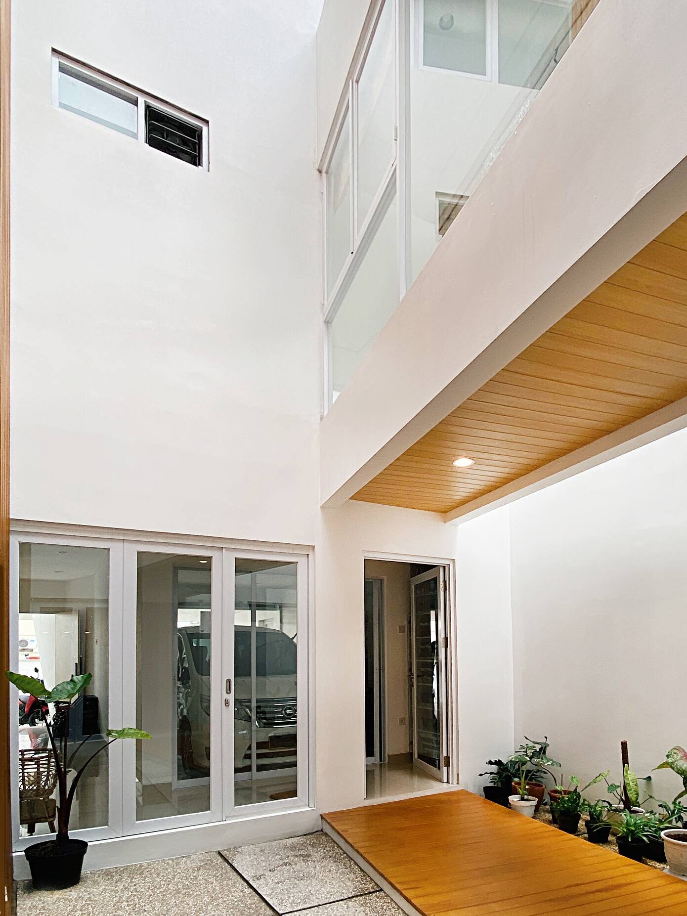 Parhuis House by Aaksen Responsible Aarchitecture