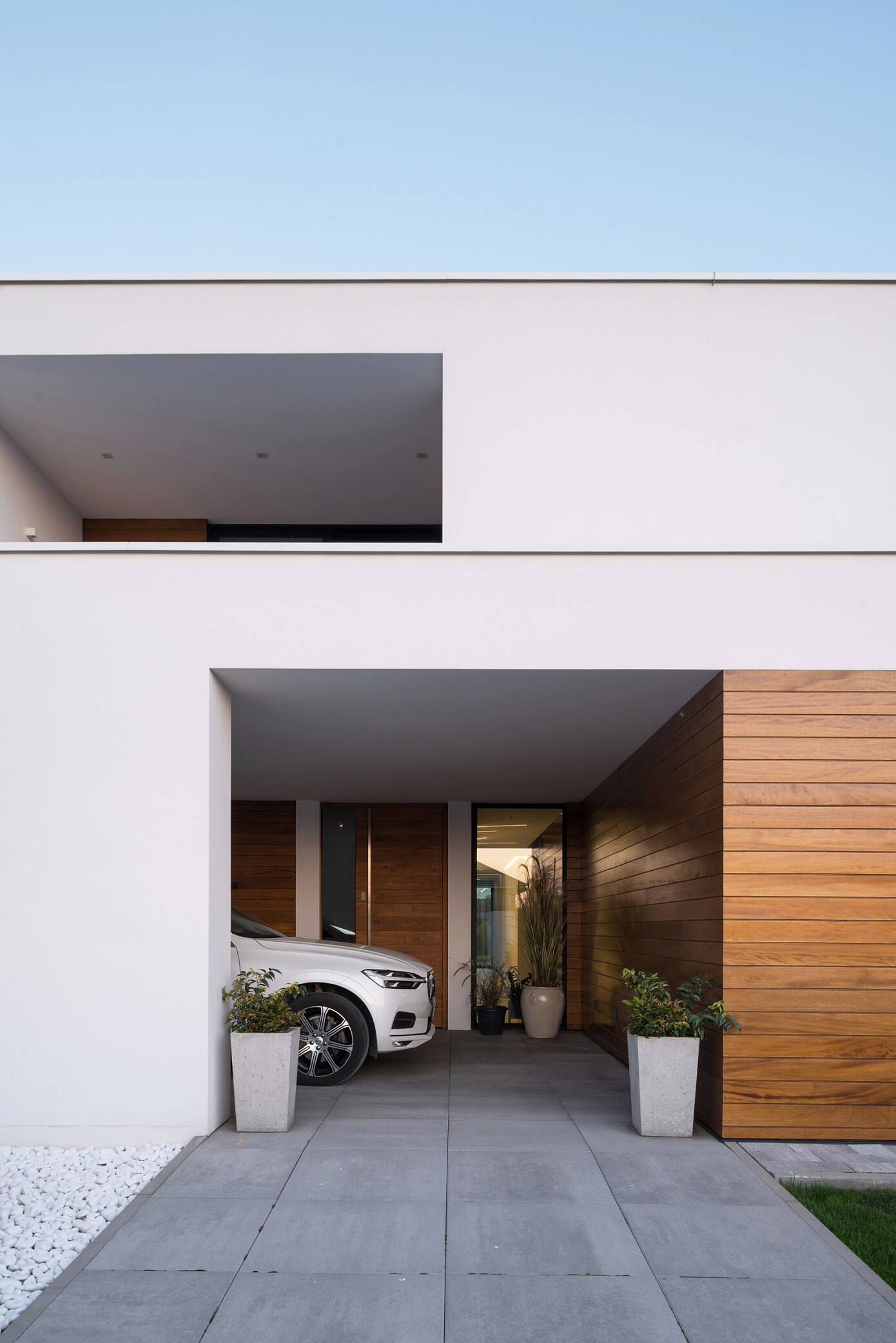 House with Niches by RS+ Robert Skitek