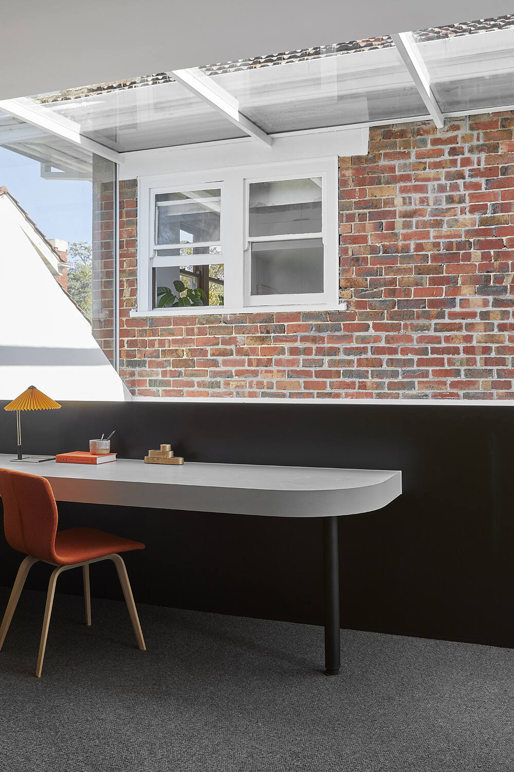 022-open-shut-house-wala