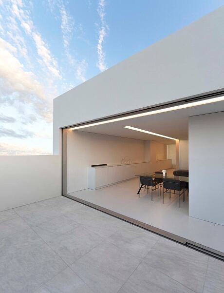 Àtic Blanc by Fran Silvestre Arquitectos - 1