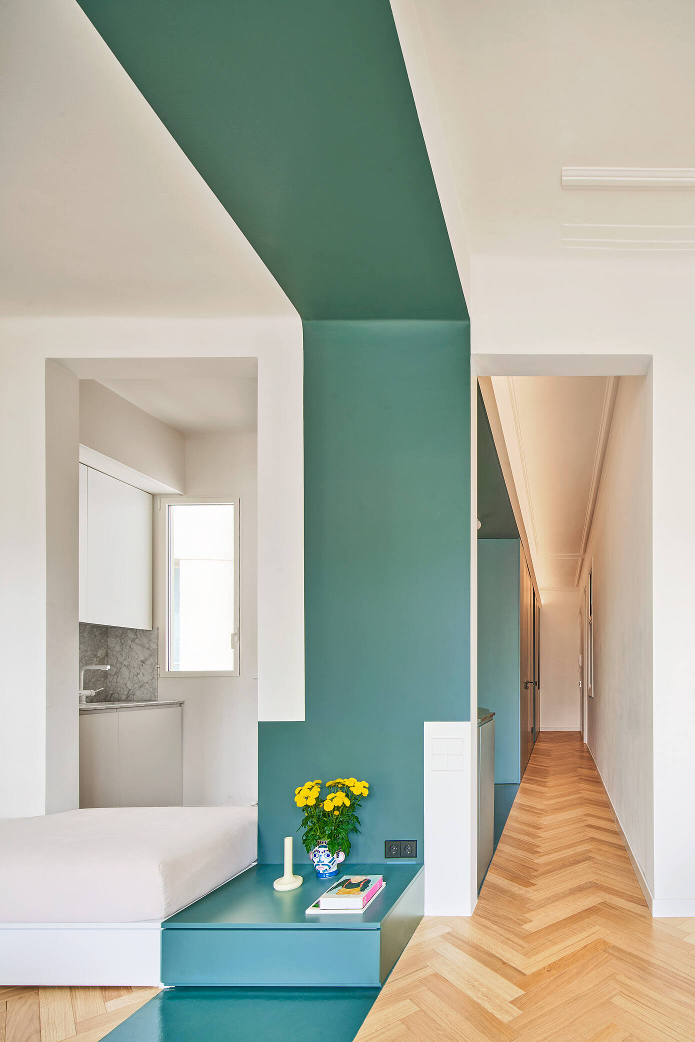 Castro Ruiz House by Amoo