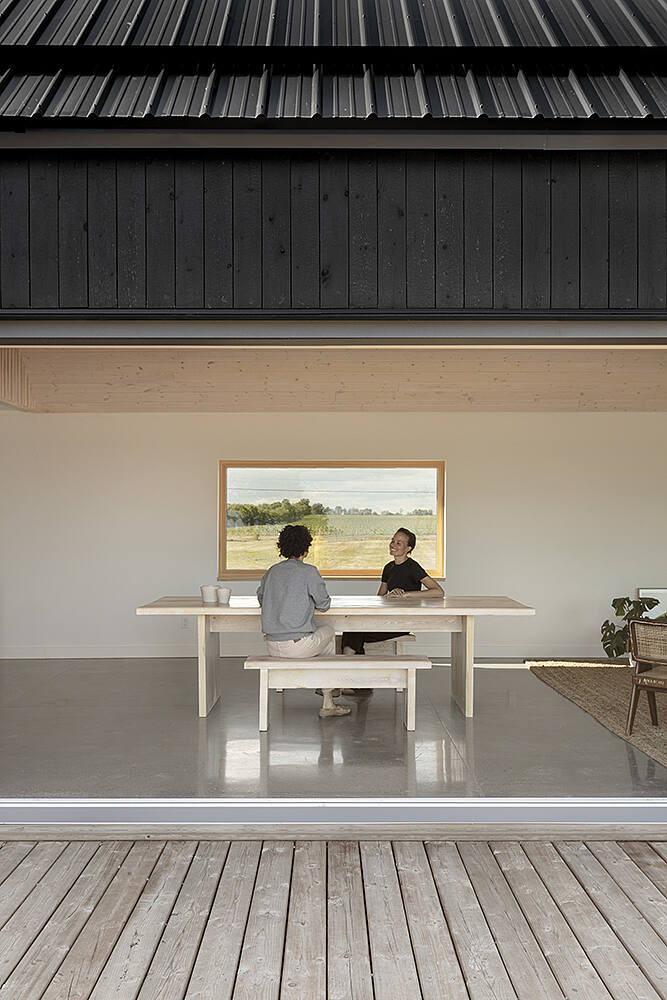 Ell House by Aamp Studio