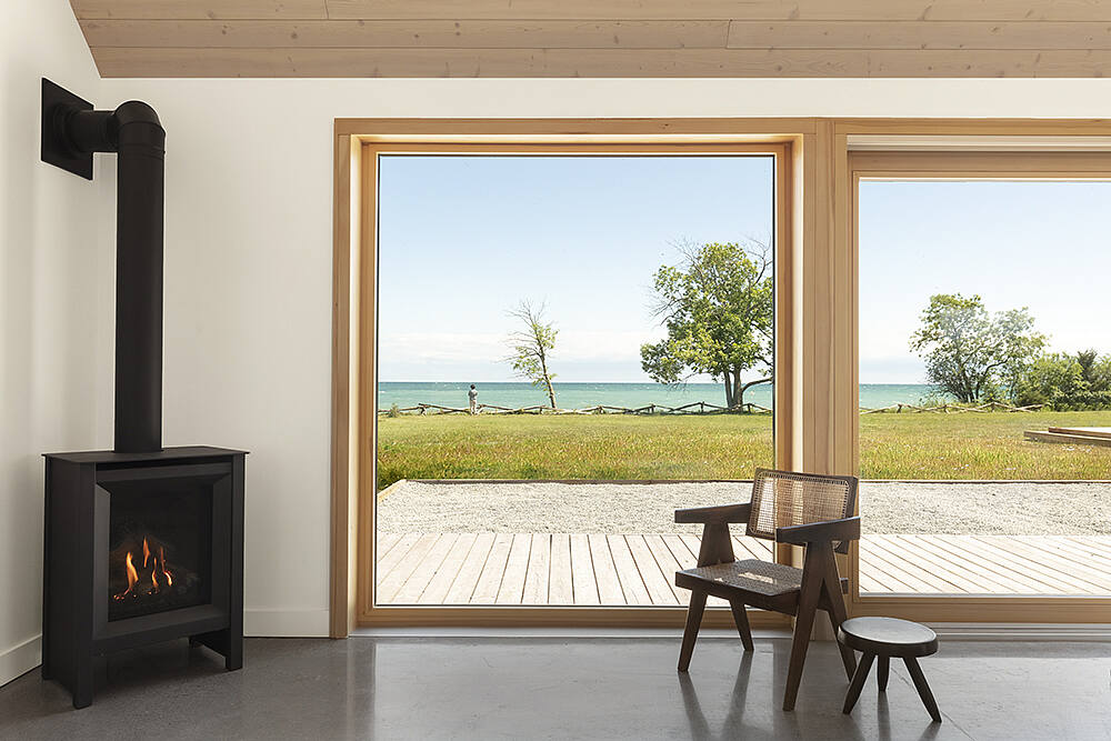 Ell House by Aamp Studio