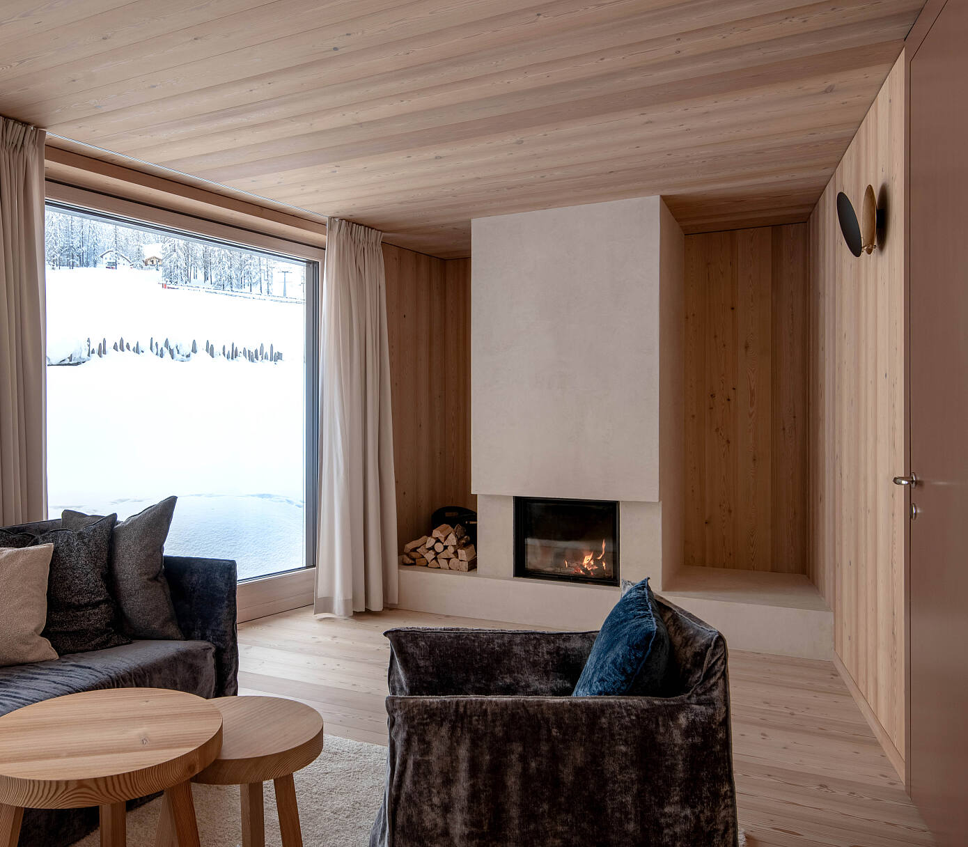 Larix Lodge by Christiane Agreiter