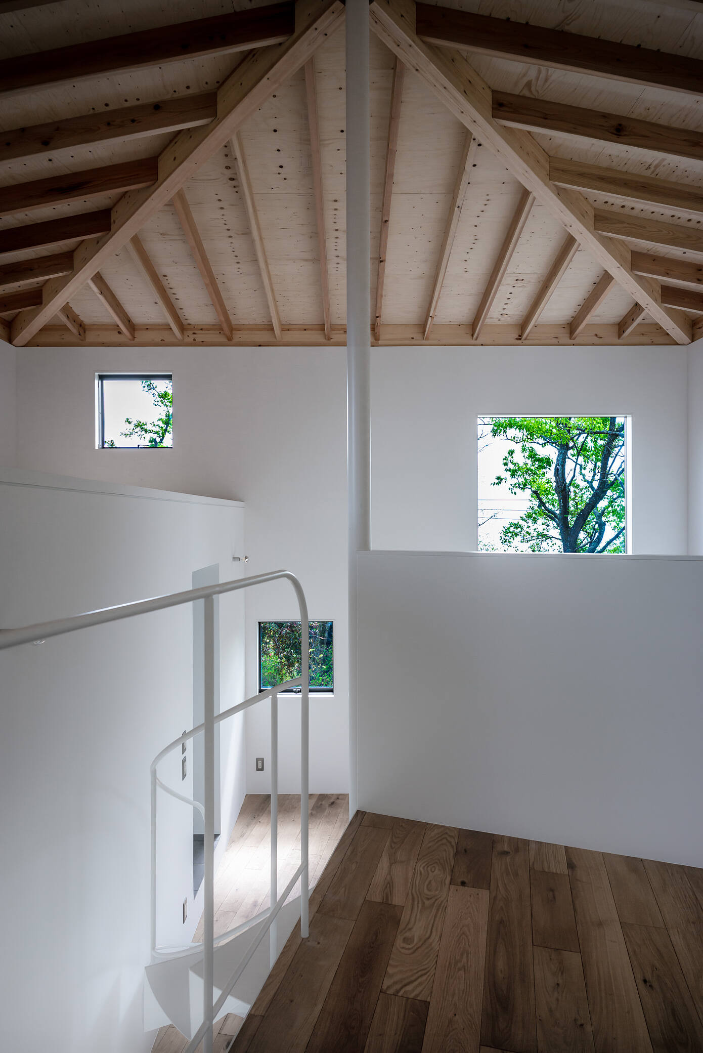 I House in Izu-kogen by Florian Busch Architects