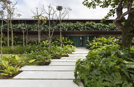 CM House by Bernardes Arquitetura